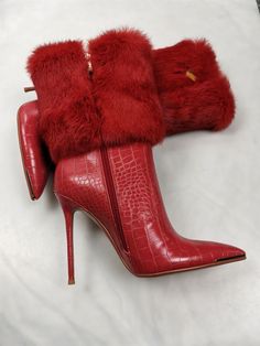 Holiday fashion inspiration Fall Heels, Fringe Shoes, Ready For Christmas, Fancy Shoes, Hype Shoes, Shoe Inspo, Red Boots, Girly Shoes, Aesthetic Shoes