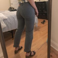 Beautiful Jeans! Sooo Flattering They No Longer Fit Me Size 29 But Fit Like A 27 Or 28s Coffee In Bed, Size 28 Jeans, Levi's Jeans, Vintage Levis, Levis Jeans, Levi's, Women Jeans, Grey, Women Shopping