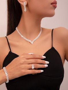 5pcs/Set High-End Luxury Elegant Cubic Zirconia Bridal Wedding Jewelry Set With Full Rhinestone Embellishment, Women's Fashion Party Accessories | SHEIN USA Wedding Party Jewelry Ideas, Necklaces For Brides, Diamond Necklace Set Aesthetic, Elegant Wedding Accessories, High Class Jewelry, Elegant Jewelry Earrings, Gold Service Jewelry Wedding