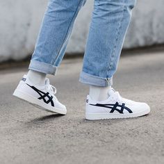 Asics Japan S Outfit, Onitsuka Tiger Mens, Asics Japan S, Mens Accessories Necklace, Urban Shoes, Western Outfits Men, White Shoes Men, Adidas Shoes Mens, Black Nike Shoes