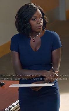 Felicity Outfits, Annalise Keating, English Dress, Black Halo Dress, Black Actresses, Viola Davis, Corporate Wear, Office Chic, Professional Style