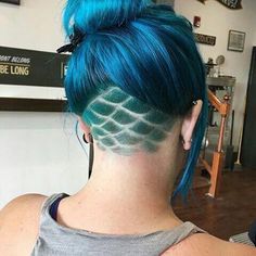 Mermaid Hair Color, Global Hair, Shaved Hair Designs, Undercut Hairstyles, Mermaid Hair, Grunge Hair, Undercut, Green Hair