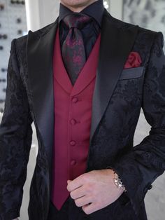 Very excited about this look 🤩 Here's our latest Black Vittoriana look with a pop of burgundy! 🖤 ♥️ We all know how popular a Black & Burgundy look is 🙌 #sebastiancruzcouture #mensclothing #mensfashion #menswear #menstyle #bespoke #suits #suitstyle #fashion #fashionblogger #roaring20s Dark Wedding Theme, Fancy Suit, Dark Wedding, Dress Suits For Men, Build A Wardrobe, Prom Suits, Fashion Suits For Men, Prom Outfits, Mens Fashion Suits