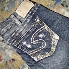 Silver Jeans Co. "Tuesday" Style Bermuda Shorts. Size 30, Lower Rise, Bling Pockets. Nwot Style Bermuda Shorts, Silver Jeans, Fit Inspo, Fitness Inspo, Jeans Shorts, Bermuda Shorts, Jean Shorts, Jeans Size, Womens Shorts