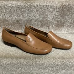 Anne Klein Leather Shoes New With Tags Size 9 Tan Leather Slip On Flats New - Never Worn Smoke Free Home Classic Synthetic Leather Shoes For Spring, Spring Leather Shoes With Ortholite Insole, Classic Faux Leather Flats, Classic Formal Faux Leather Flats, Elegant Brown Leather Shoes With Cushioned Footbed, Elegant Brown Synthetic Leather Shoes, Casual Medium Width Flats For Business, Elegant Brown Synthetic Flats, Elegant Slip-on Faux Leather Shoes