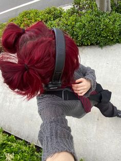 Fuschia Red Hair, Alt Dyed Hair Ideas, Hairdye Inspo Alt, Red Grunge Hair, Curly Hair Color Ideas Red, Bright Dyed Hair, Alt Dyed Hair, Grunge Hair Dye Ideas, Alt Hair Colors