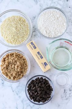 Ingredients for Lace Cookies. Lace Cookies Recipe, Gift Cookies, Lace Cookies, Crispy Cookies, Dipped In Chocolate, Caramel Candy, Cookie Calories, Oatmeal Bars, Melting Chocolate Chips