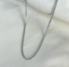 thin silver curb chain necklace waterproof jewelry Everyday Jewelry Gold, Curb Chain Necklace, Sustainable Jewelry, Sample Sale, Recycled Gold, Everyday Jewelry, Curb Chain, Jewelry Branding, Lobster Clasp