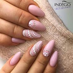 Simple Spring Nails, Indigo Nails, Almond Shape Nails, Dots Nails, Rose Nails, White Nail, Short Nail Designs, Nail Designs Spring