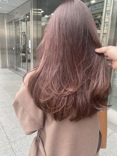 Ash Pink Brown Hair Korean, Ash Brown And Pink Hair, Pink Brown Highlights, Ashy Pink Brown Hair, Ash Pink Brown Hair, Brownish Pink Hair, Ash Pink Hair, Pinkish Brown Hair, Korean Hair Dye