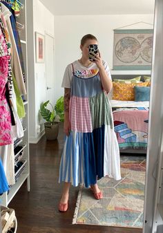 Fun Beach Outfits, Summer Dress Layering, Summer Eclectic Fashion, Patchwork Dress Outfit, Patchwork Outfit Aesthetic, Plus Size Eclectic Fashion, Spring Layering Outfits, Layering Outfits Aesthetic, Summer Layering Outfits