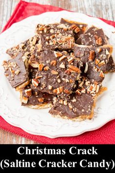 Saltine Cracker Toffee, Cracker Candy, Cracker Toffee, Toffee Recipe, Recipes Snacks, Köstliche Desserts