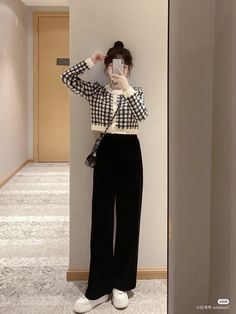 School Outfits Korean Style, Korean Simple Outfits, Korean Closet, Simple Korean Outfits, Ootd Korean Style, Outfit Korean Style, Style Korea, Korean Fashion Dress