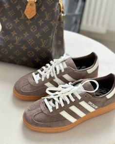 September Style, Brown Trainers, Adidas Handball Spezial, Fall Sneakers, Adidas Handball