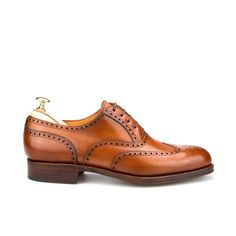 CUSTOM WINGTIP OXFORDS 813 Derby Shoes Women, Military Style Boots, Cordovan Shoes, Jodhpur Boots, Botas Chelsea, Exclusive Shoes, Oxford Shoes Men, Wingtip Oxford, Shoes Collection