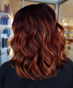 Balayage Hair with Red Hair Color Shades Pinkish Brown Hair, Ruby Red Hair, Red Hair Color Shades, Light Red Hair, Root Melt, Light Auburn Hair, Red Hair Looks, Red Copper Hair Color, Red Ombre Hair