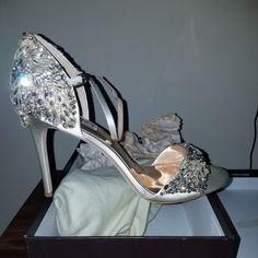 Very Detailed Ivory Rhinestone Glittery Glammed Bridal Shoe. This Shoe Is Sure To Make Any Bride Feel Even More Special From Head To Toe. New Never Worn Only Tried On. Bedazzled Gold Heels For Wedding, Gold Bedazzled Heels For Wedding, Wedding Gold Bedazzled Heels, Elegant Bedazzled Heels With Round Toe, Elegant Bedazzled Round Toe Heels, Elegant Bedazzled Closed Toe Heels, Bedazzled High Heel Wedding Heels, Champagne Ankle Strap Wedding Shoes With Rhinestones, Bedazzled High Heels For Wedding