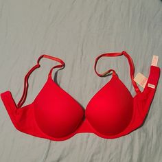 Red, Unused, 32d Red Stretch Bra With Padded Cups, Fitted Red Padded Bra, Red Padded Push-up Bra, Red Underwire Bra With Lined Body, Red Stretch Push-up Bra, Red Fitted Seamless Bra, Fitted Red Seamless Bra, Fitted Seamless Red Bra, Red Seamless Push-up Bra