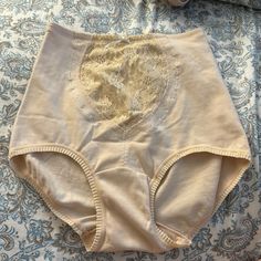 Brand New And Never Worn But No Tags Women’s Cream Colored Underwear, Material: 75% Cotton, 25% Spandex Cheap Cream Summer Intimates, Cheap Padded Beige Intimates, Cheap High Waist Beige Intimates, 100% Cotton Under Wear Women, Helen Reddy, Cheap Cream Intimates With Built-in Bra, Panty Girdle, Cream Color, Women's Intimates