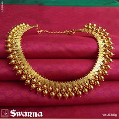 Joy Alukkas Jewellery Necklace, Avalakki Sara Gold, Necklace Designs Gold Indian, Fashion Jewelry Necklaces Gold, Unique Gold Jewelry Designs, Bridal Necklace Designs, Modern Gold Jewelry, Gold Jewelry Simple Necklace, Gold Mangalsutra Designs