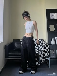 Day Outfit Ideas, Black White Outfit, Lazy Day Outfit, Practice Outfits, Cool Fits, Lazy Day, Fashion Fits