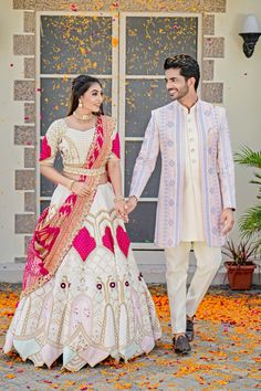 Couple outfit on Rent or Mkar to Order Haldi Dress For Bride And Groom, Indian Bride And Groom Outfits Matching, Couple Dress Matching Indian Simple, Choli Ideas