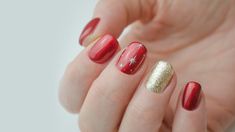 The 30 Best Red and Gold Nail Ideas For the Holidays Red And Gold Nails, Velvet Nails, Trending Nails, Gold Nail Designs, Red Christmas Nails, Christmas Nails Easy, Gold Nail, Red Nail Designs, Christmas Nails Acrylic