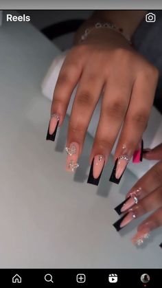 #follow #nailart #longnails #nails #nailsofinstagram #acrylicnails #beautyblog #blogging #blogger #blog Black Acrylic Nails, Dope Nail Designs, Long Acrylic Nails Coffin