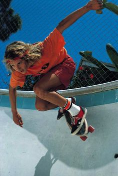 Tony Alva, Sneakers Drawing, Vintage Skateboards, Skate Style