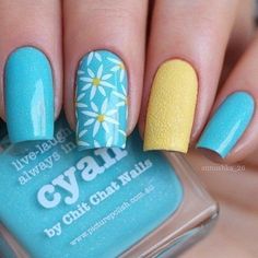 Yellow Nail, Fingernail Designs, Picture Polish, Designs Nail, Nail Swag, Hot Nails, Nail Art Summer, Beautiful Nail Art