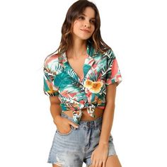 Great shirt to pair with shorts or jeans. Enjoy the summer with the help of the Hawaiian leaves printed shirt. Lend a touch of charm to your new season wardrobe with this shirt. Whether on carnivals, festivals, vacations, on the beach, or even at a theme party, you will certainly receive many compliments. Hawaiian Leaf, Hawaiian Shirt Women, Party Blouse, Floral Leaves, Floral Print Blouses, Vintage Beach, Beach Shirts, Vintage Shirt, Casual Blouse