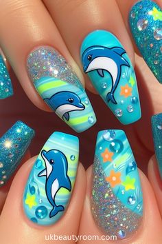 39 Bright Nails to Flaunt this Summer Season! Holiday Nail Art Summer, Luv Nails, Nail Pink, Bright Nail Art, Bright Nail Designs, Keto Diets, Summer Designs