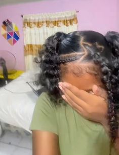 Tiktok(issydem) Curly Hair Baddie Hairstyles, Hair Baddie Hairstyles, Cute Natural Curly Hairstyles, Curly Hair Baddie, Curly Natural Hairstyles, Cornrows Natural, Hair Baddie, Natural Curly Hairstyles, Hairstyles Cornrows