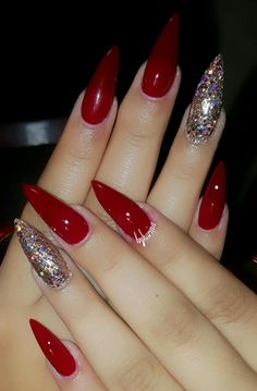 Red Stiletto Nails, Red Nail Art Designs, Nails With Glitter, Red Nail Art, Stiletto Nail Art, Red Acrylic Nails, Valentine Nails, Acrylic Nail Art, Silver Nails