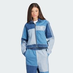 Trouve tes Veste de survêtement KSENIASCHNAIDER Denim Patchwork en coloris Bleu sur adidas.fr ! Options de livraison gratuite et retours sous 30 jours sur le site officiel adidas. Jeans Festival Outfit, Light Blue Jeans, Denim Patchwork, Blue Adidas, Light Denim