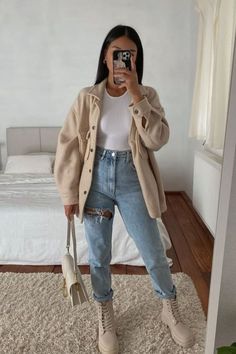 Winter Fashion Outfits Casual, Pastel Outfit, Beige Outfit, Cold Outfits, Neue Outfits, Trendy Fall Outfits, Looks Chic, Casual Winter Outfits, Autumn Outfit