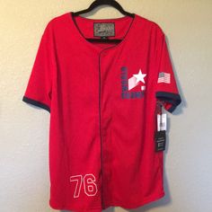 Brand New With Tags Brooklyn Clothing Co World Champs 76 Mens Meduim B#10 Red Tops For College Baseball Season, Red Casual Shirt With Flag Print, Casual Red Shirt With Flag Print, Red Cotton Shirt With Flag Print, Jersey Tshirt, Baseball Jersey Shirt, Baseball Shirts, Jersey Tee, Jersey Shirt