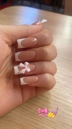 Bow Acrylic Nails French Tip, French Tip Nails Bow, White French Tips With Bows, Bow French Tips, Nail Inspo With Bow, White French Tips With Bow, Nail Inspo Coffin French Tip, French Tips With Bows, French Tip Bow Nails