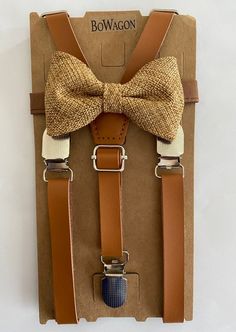 Brown PU leather suspenders 1/2 inch wide and burlap bow tie set.Size 6m-2yo years old suspenders are 29"long. Bow tie measures 3 1/2x2", neck strap is 14 1/2" long.Size 3-6years old suspenders are 33" long.  Bow tie measures 4x2 1/4", neck strap is 15 1/2" long.Size 7-11 years old suspenders are 37" long. Bow tie measures 4 1/2x2 1/2", neck strap is 16 1/2" long.Size adult suspenders are 55" long.  Bow tie measures 5x 2 3/4", neck strap is 24" long.Please allow me 2-3 days to make your ties as Brown Party Suspenders, Adjustable Brown Belts And Suspenders With Bow, Beige Bow Tie, Brown Bow Tie, Black Fedora Hat, Long Bow, Black Fedora, Leather Suspenders, Burlap Bow