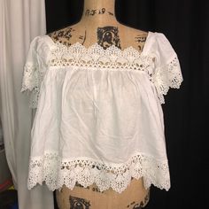 Gorgeous White Lace Crop Top. Flowy And Full For Your Summer Fashion! White Cropped Lace Top With Lace Trim, Cropped Lace Trim Tops For Daywear, Summer Cotton Top With Lace Trim, Summer Short Sleeve Crop Top With Lace Trim, White Short Sleeve Crop Top With Lace Trim, Summer Cropped Tops With Lace Trim, White Lace Trim Short Sleeve Crop Top, White Short Sleeve Tops With Lace Trim, Vintage Sleeveless Tops For Day Out