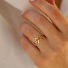 Minimal 14k gold polish butterfly shaped ring for minimal lovers Gold Rings Butterfly, Butterfly Wire Ring, Butterfly Ring Gold, Simple Gold Rings Fashion, Pretty Rings Simple, Simple Ring Design, Butterfly Rings, Hand Jewelry Rings, Gold Butterfly Ring