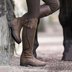 Countryside Aesthetic, Knee High Cowboy Boots, Bota Country, Womens High Boots, Rider Boots, Popular Boots, Brown Riding Boots, Buckled Flats, Round Toe Shoes