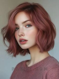 Cute Color For Hair, Cowboy Copper Dark Root, Cute Hair Colors For Short Hair Highlights, Foxy Red Hair, Hair Cut And Color Ideas For Brunettes, Hair Colours Short Hair, Short Hair Color Ideas Highlights, Hair Color Ideas Unnatural, Raspberry Blonde Hair