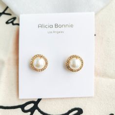 Alicia Bonnie Ab The Real Me Gold Pearl Earrings Brand New With Tag & Dust Bag Authenticity Guaranteed 0.43" L X 0.43" W 2g Bonnie Gold, Bonnie Jewelry, Sterling Silver Earrings Handmade, Crystal Teardrop Earrings, Silver Pearl Earrings, Earrings Handmade Dangle, Rectangle Earrings, Link Earrings, Gold Pearl Earrings