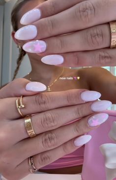 Nail Inspiration Preppy, Birthday Nails Inspiration Pink, Pink Nails Ideas 2024, Cute Cruise Nails, Cool Pink Nails, Almond Nail Inspo 2024, Nails For Little Kids, Pink Almond Nails Design, Nail Inspo Colorful