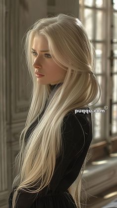 Girl With Platinum Blonde Hair, Blond Model Woman, Platinum Blonde Hair Women, Platinum Blonde Aesthetic, White Haired Woman, Girls Blonde Hair, Blonde Woman Aesthetic, White Woman, Blonde Long Hair