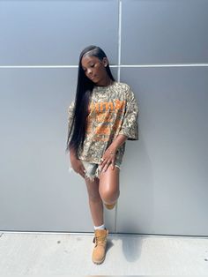 Timberland (men), Women Photography Poses, Back To School Outfits, Lookbook Outfits, School Outfit, Black Women Hairstyles, Fitness Inspo, Black Hair