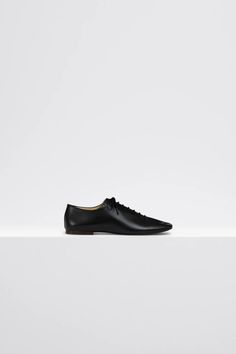 LEMAIRE - Souris Flat Classic Derbies, Black Lace Flats, Rounded Square, Waxed Cotton, Cotton Lace, Lace Tops, Low Top, Denim Dress, Loafer Flats, Derby