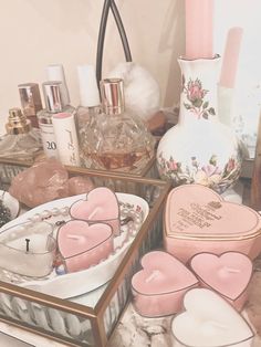 Dainty Feminine Aesthetic, Hyper Feminine Room, Vintage Feminine Aesthetic, Hyper Feminine Aesthetic, Good Morning Angel, Aphrodite Aesthetic, Little Miss Perfect, Hyper Feminine, Chic Makeup