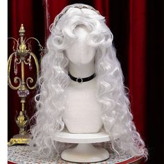 Material Grade: High-Temperature Fiber Lace Wig Type: Lace Part Base Material: Swiss Lace Lace Color: transparent Feature: Daily Use/ Party / Cosplay / Chemo / Hair Loss Wig Cap Size: Contains adjustable strap perfect for all sizes from 21-25 inches Retro Curly Hair, Wigs Middle Part, Wigs Cosplay, Cosplay Hair, Curly Hair Wig, Hair Up Styles, Curly Hair With Bangs, Middle Part, Blonde Wig